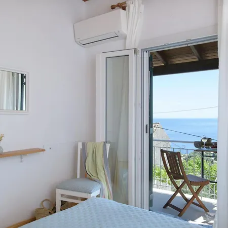 Apartamento Zwei-zimmer-wohnung Mit Atemberaubender Aussicht By Interhome *
