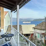 Zwei-zimmer-wohnung Mit Atemberaubender Aussicht By Interhome